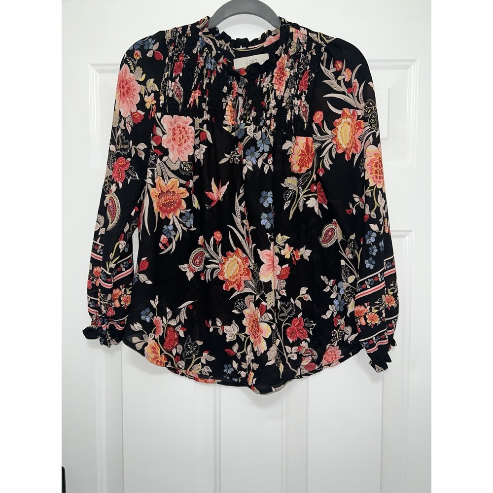 LOFT‎ Black Floral Long Sleeve Smocked Blouse Womens Size Small Petite Balloon